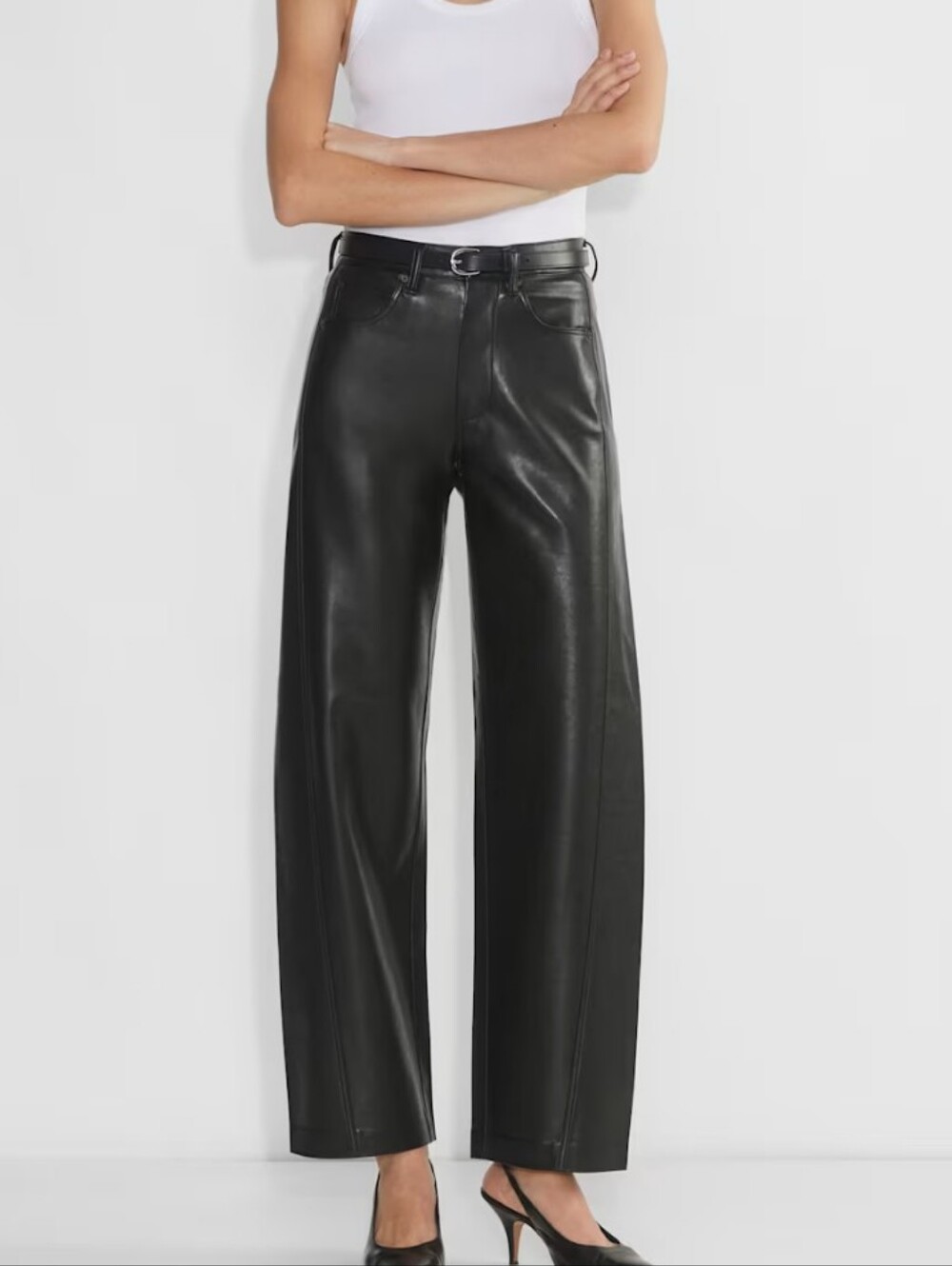 Aritzia Denim Forum The Farrah High Rise Wide After Hours Faux Leather Sz 26 NEW